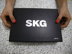 短发女人也可以耍可爱，科技加持更添光彩——SKG彩光超声波美容仪试用体验